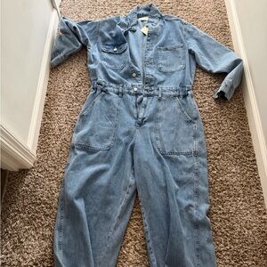 Universal Thread Light Blue Denim Overalls Jumpsuit